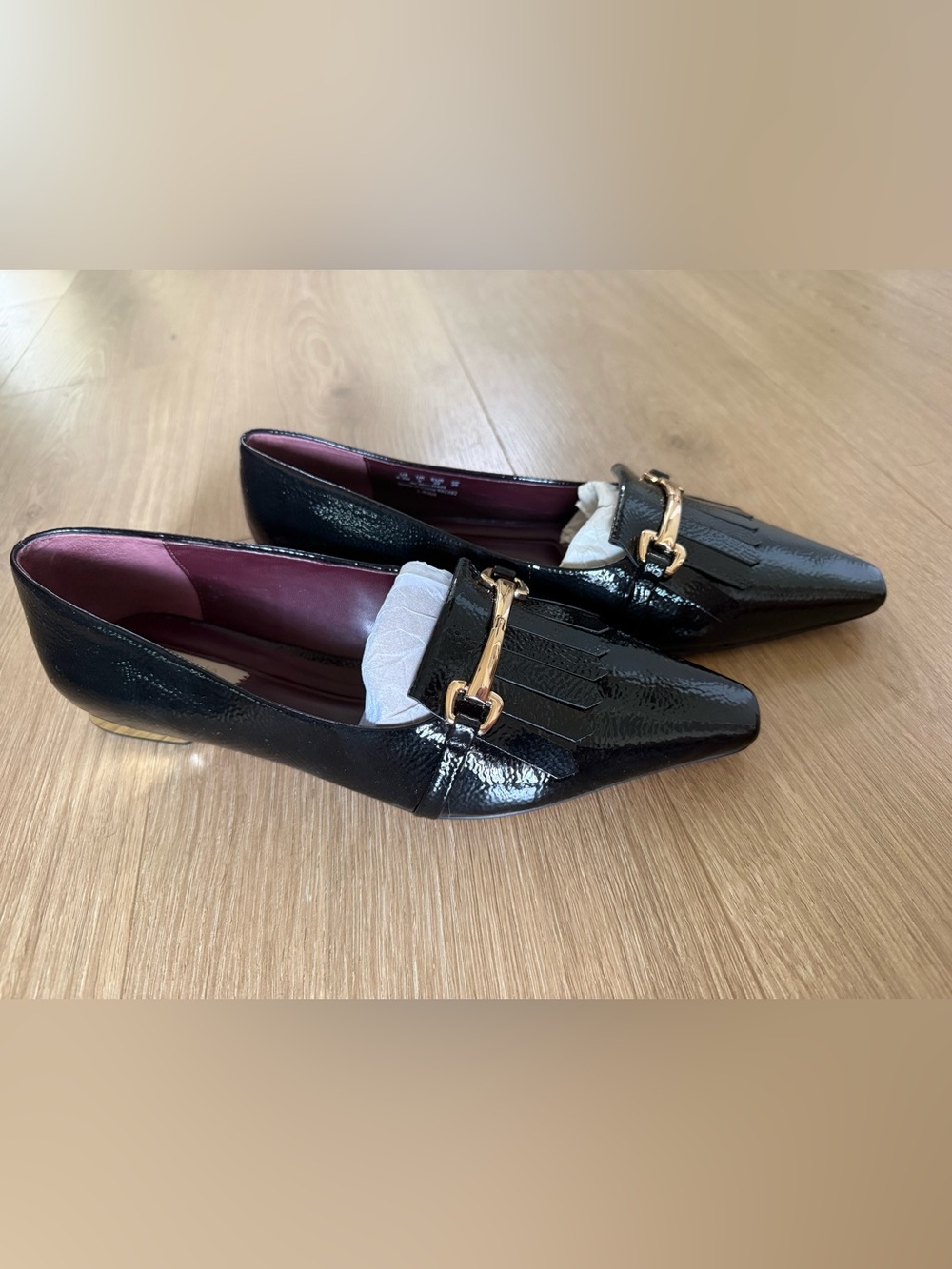 Franco Sarto Rina Black Patent Leather Fringe Loafers with Gold 8.5 Like New